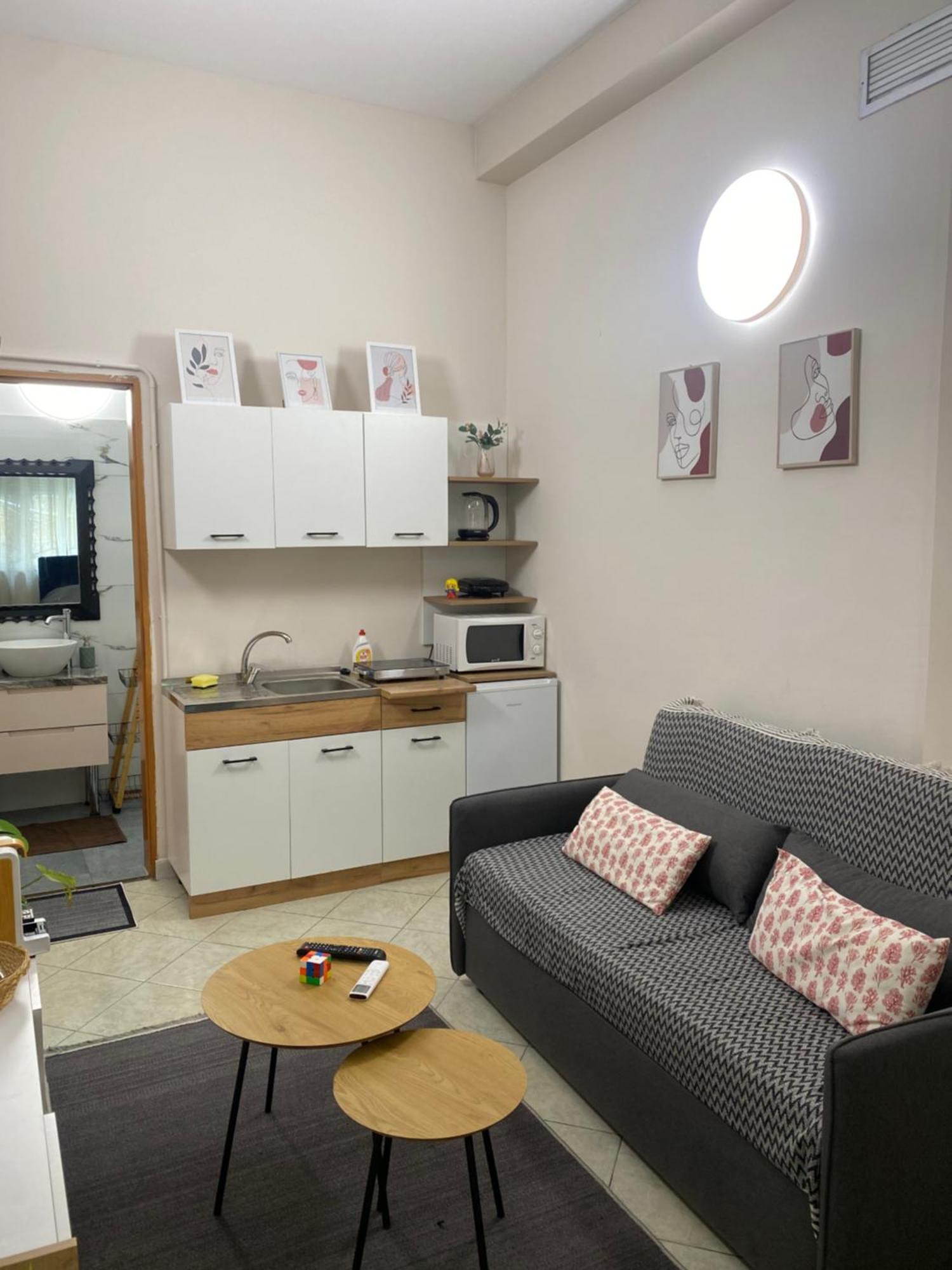 Dori'S Wilson Studio At Blloku Neighborhood تيرانا المظهر الخارجي الصورة